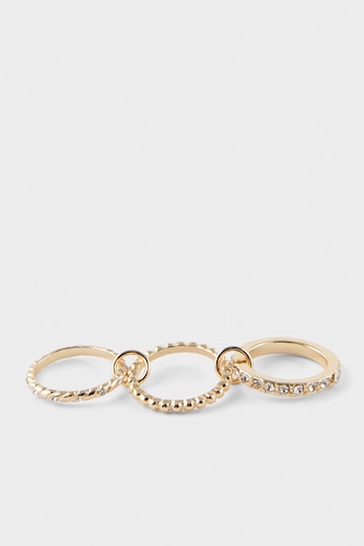 Woman 3 Piece Stone Interlocking Gold Rings