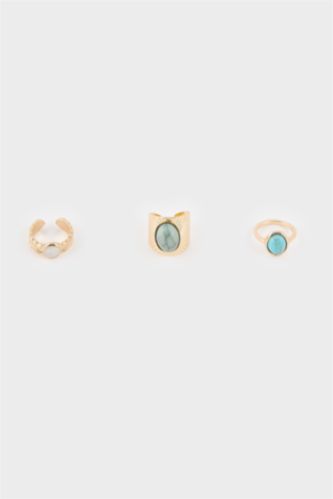 Woman 3 Piece Gold Rings