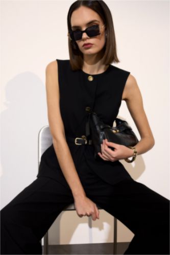 Slim Fit Crew Neck Vest