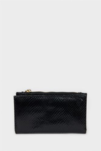 Woman Faux Leather Wallets