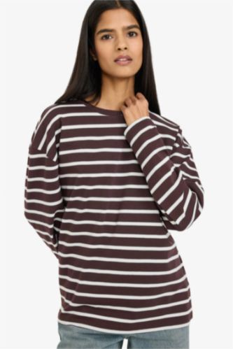 Loose Fit Long Sleeve Sweatshirt