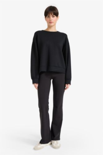 بنطلون نسيج مشروط برجل واسع