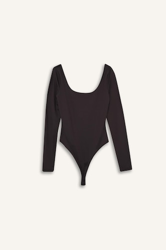 U-Neck Long Sleeve Snap Bodysuit