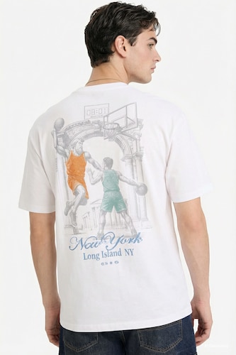 Men White Boxy Fit Short Sleeve T-Shirt