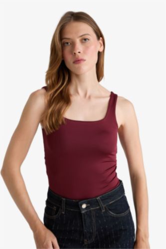 Body à bretelles et col carré avec boutons-pression