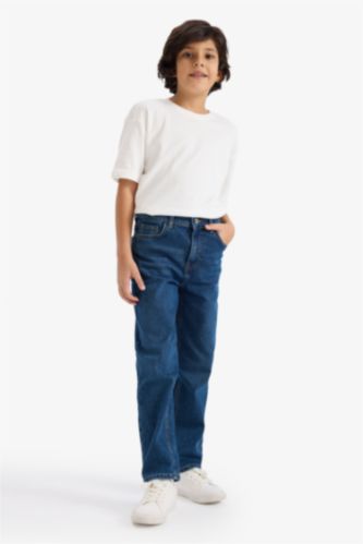 بنطلون جينز اولادي قصة مستقيمة ورجل عادية