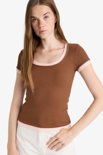 U Yaka Fitilli Kaşkorse Kısa Kollu Tişört