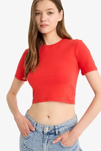 Coool Fitted Crop Basic Düz Kırmızı Kısa Kollu Tişört