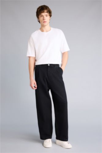 Erkek Siyah Barrel Fıt Pantolon