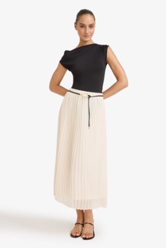 تنورة طول الكوع شيفون قصة عادية بخصر عالي