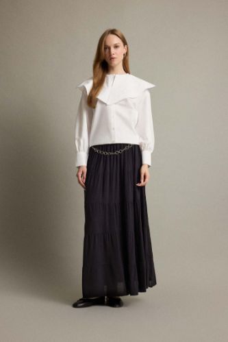 تنورة طويل قصة A