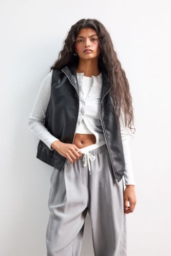 Regular Fit Dik Yaka Suni Deri Yelek