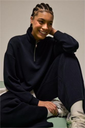 حريمي كحلي سويت شيرت رياضي بياقة عالية