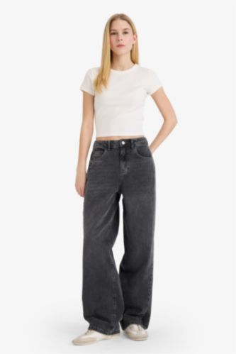 Baggy Fit High Waist Straight Leg Jeans