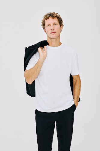 Men Ecru Regular Fit Basic T-Shirt