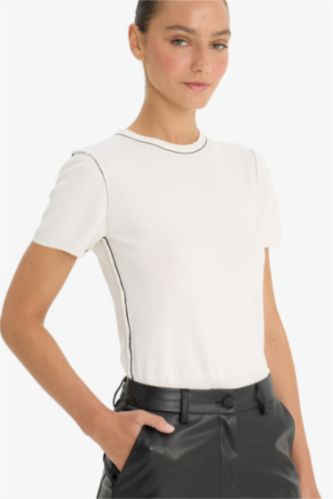 Kadın Ekru Fıtted Triko Kazak