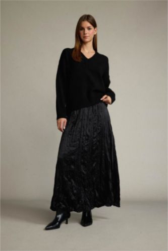 تنورة طويلة ستان قصة مريحة وخصر مطاطي