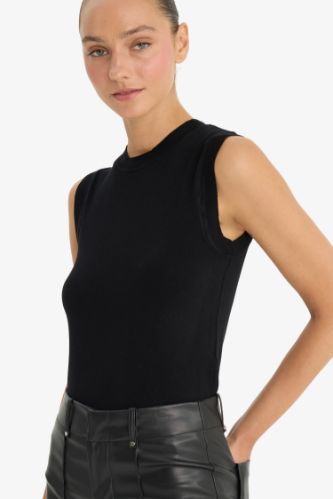 Slim Fit Knitwear Crew Neck Tank Top