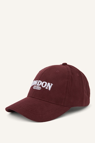 Men Bordeaux Man Velvet Embroidered Hat