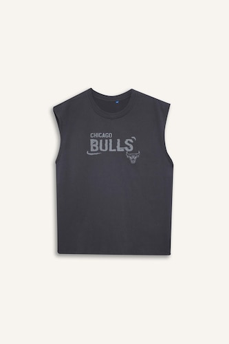 Oversize Fit Printed Crew Neck Sleeveless NBA Chicago Bulls Tank Top