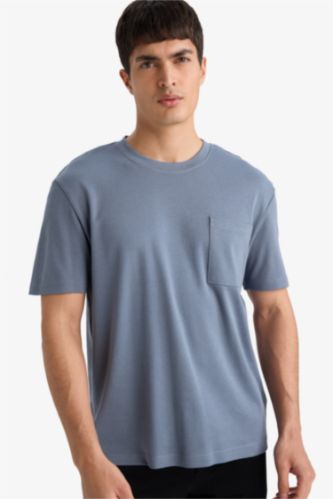 Man Short Sleeve T-Shirt