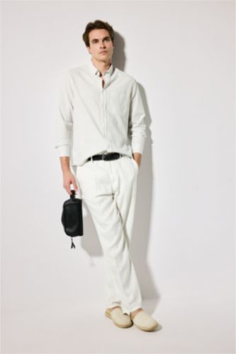 Men White Relax Fit Trousers