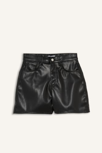 2 piece Faux Leather Normal Waist Short Leg Shorts