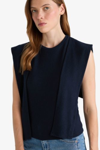 Slim Fit Crew Neck Tie Detail Sleeveless Blouse