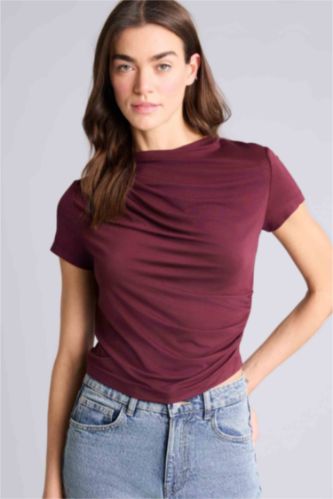 Женщины Бордовый Футболка Slim Fit с вырезом качели и коротким рукавом