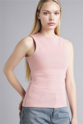 Әйелдерге Раушан Slim Fit қайық жағалы майка