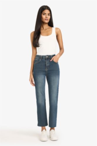 Crop Flare Fit Düşük Bel Bilek Boy Jean Yıkamalı Pantolon