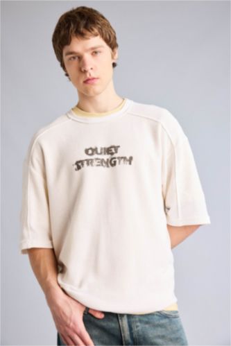 MAN Ecru 100% Cotton Boxy Fit Printed T-shirt