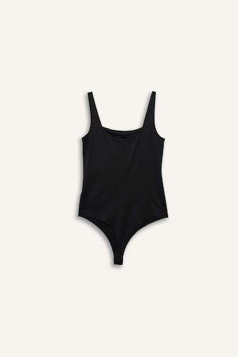 Square Collar Tank Top