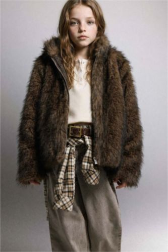 Kız Çocuk Dik Yaka Fermuarlı Suni Kürk Mont 