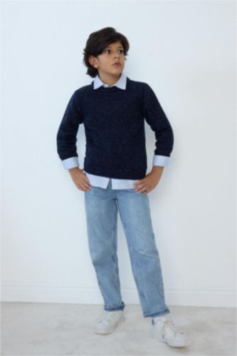 Boy Loose Fit Ripped Detail Straight Leg Jeans