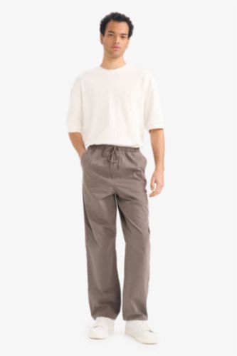 Pantalon droit à taille avec cordon et poches