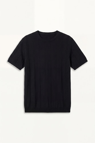 Standard Fit Crew Neck Short Sleeve T-Shirt
