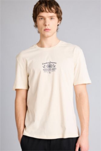 Erkek Taş Baskılı Kısa Kollu Tişört