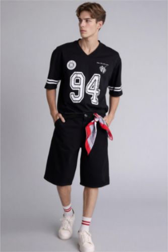 MAN Black شورت برمودا باجي فيت