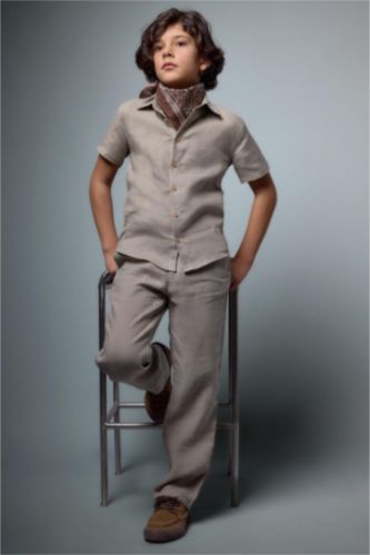 أولاد كاكي بنطرون ولادي كتان قصة عادية برجل عادي بجيب