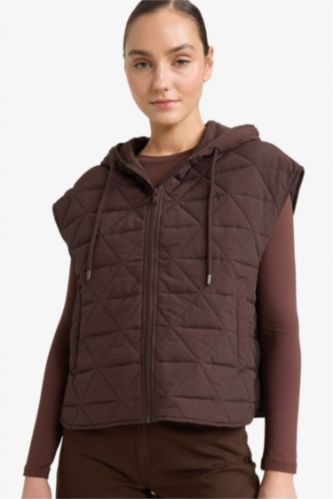 Kadın Kahve Relax Fıt Kapüşonlu Krinkıl Kumaş Yelek