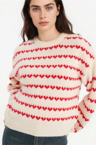 Woman Ecru Oversize Fit Crew Neck Valentine's Day Pullover