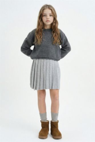 تنورة بناتي تريكو بكسرات