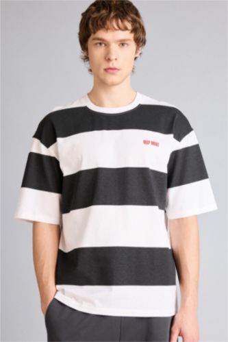 Ерлер қара 100% мақта Boxy Fit жолақты футболка