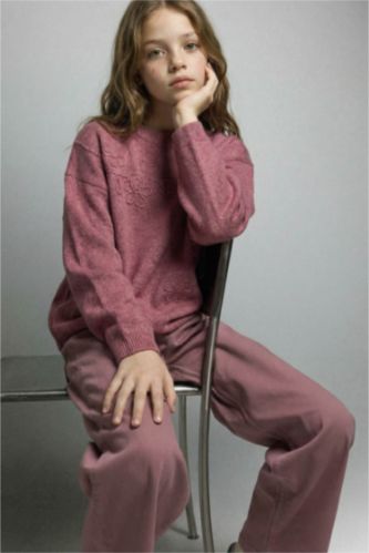 Kız Çocuk Bisiklet Yaka Nakışlı Triko Kazak