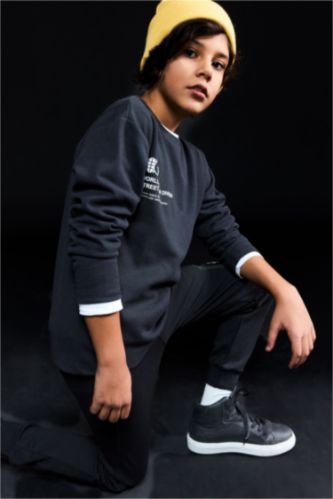 Boy Crew Neck Printed Long Sleeve T-Shirt