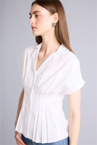 WOMAN White Slim Fit Poplin Short Sleeve Shirt