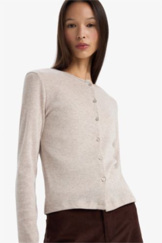 Slim Fit Dar Kesim V Yaka Ribana Uzun Kollu Tişört