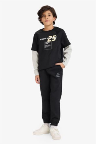 بنطرون بجامة رياضي بطبعة شعار قماش سكوبا قصة عادية