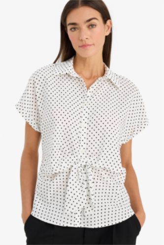 حريمي اوف وايت قميص نص كم مطبوع قصة عادية بياقة قميص